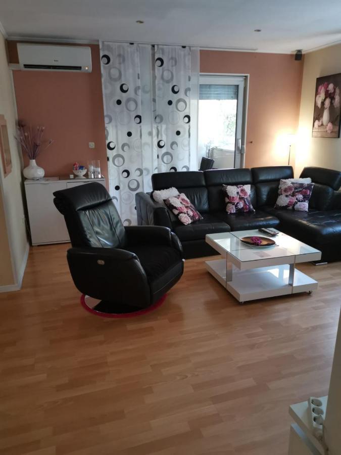 זאדאר Apartman Lucica מראה חיצוני תמונה