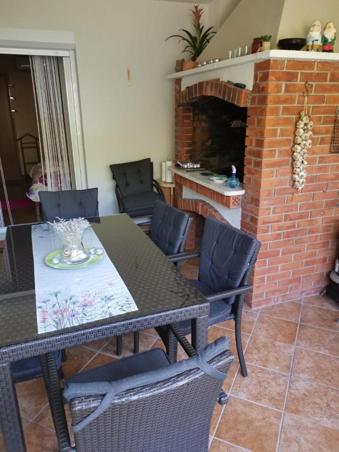 זאדאר Apartman Lucica מראה חיצוני תמונה